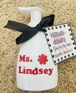 finished hand sanitizer craft