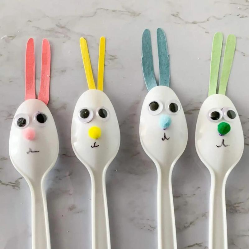 plastic spoon bunny craft