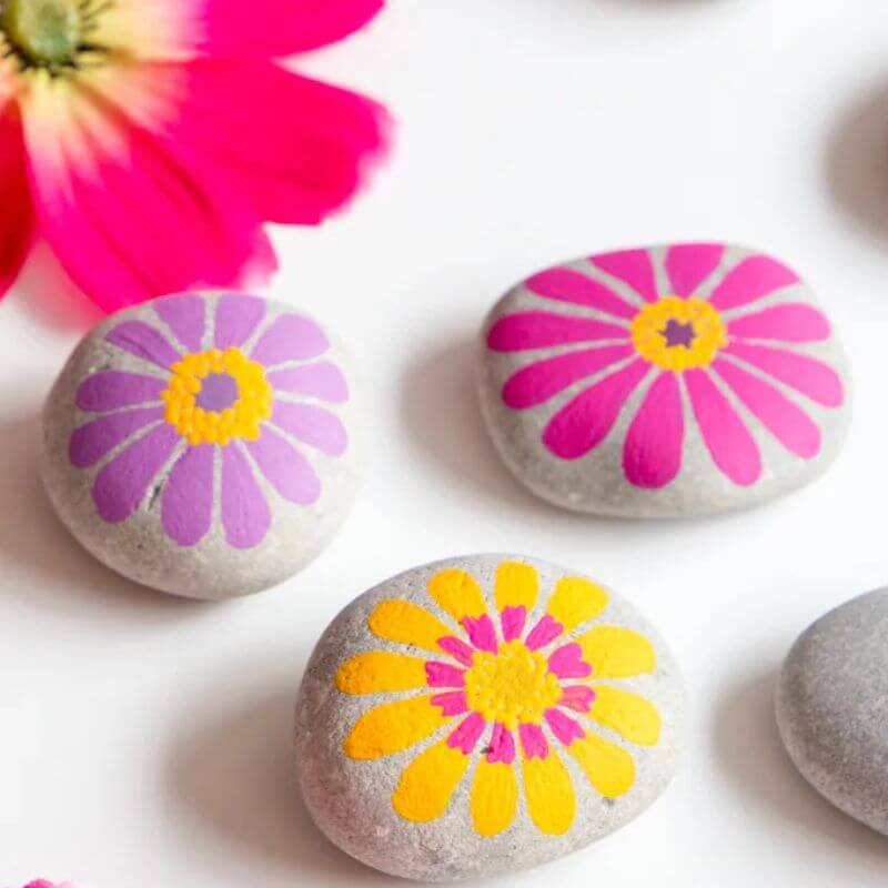 painted flower rocks